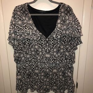 Black & white flutter blouse